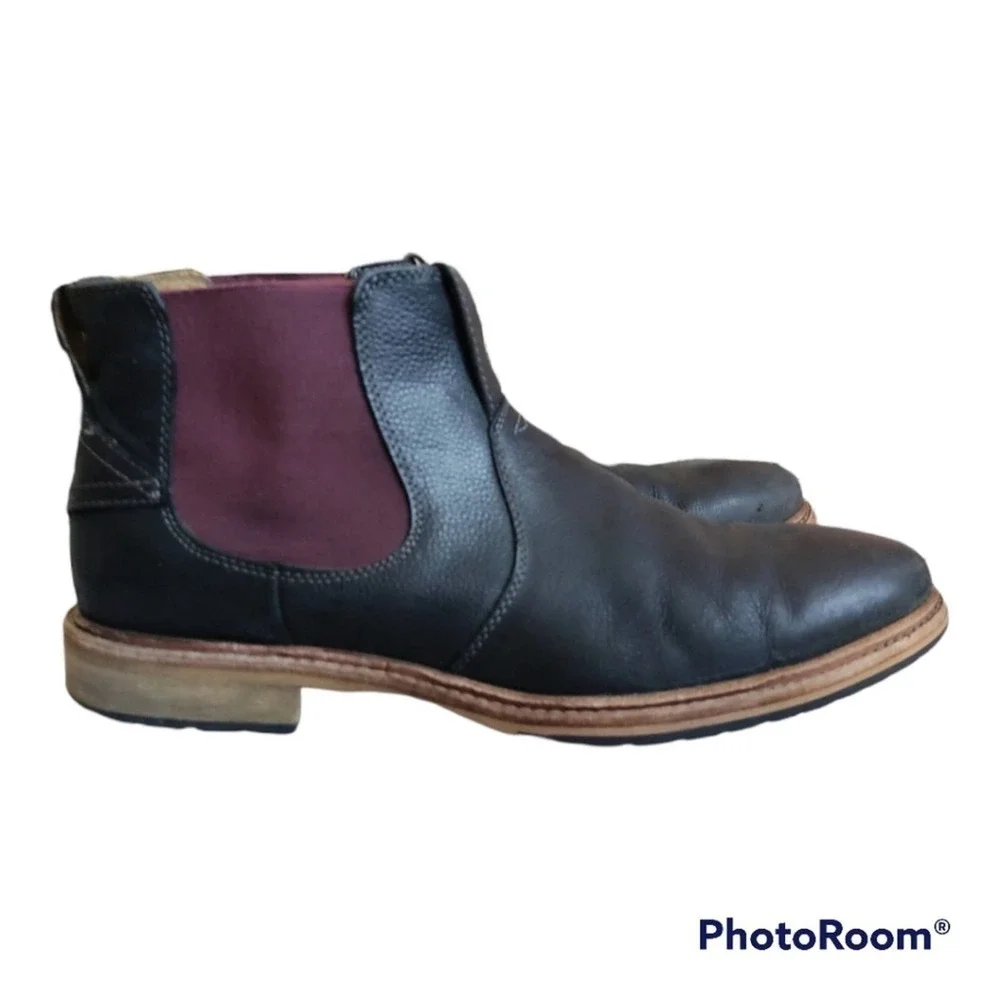 Florsheim pull-on black leather boots size 10.5 D